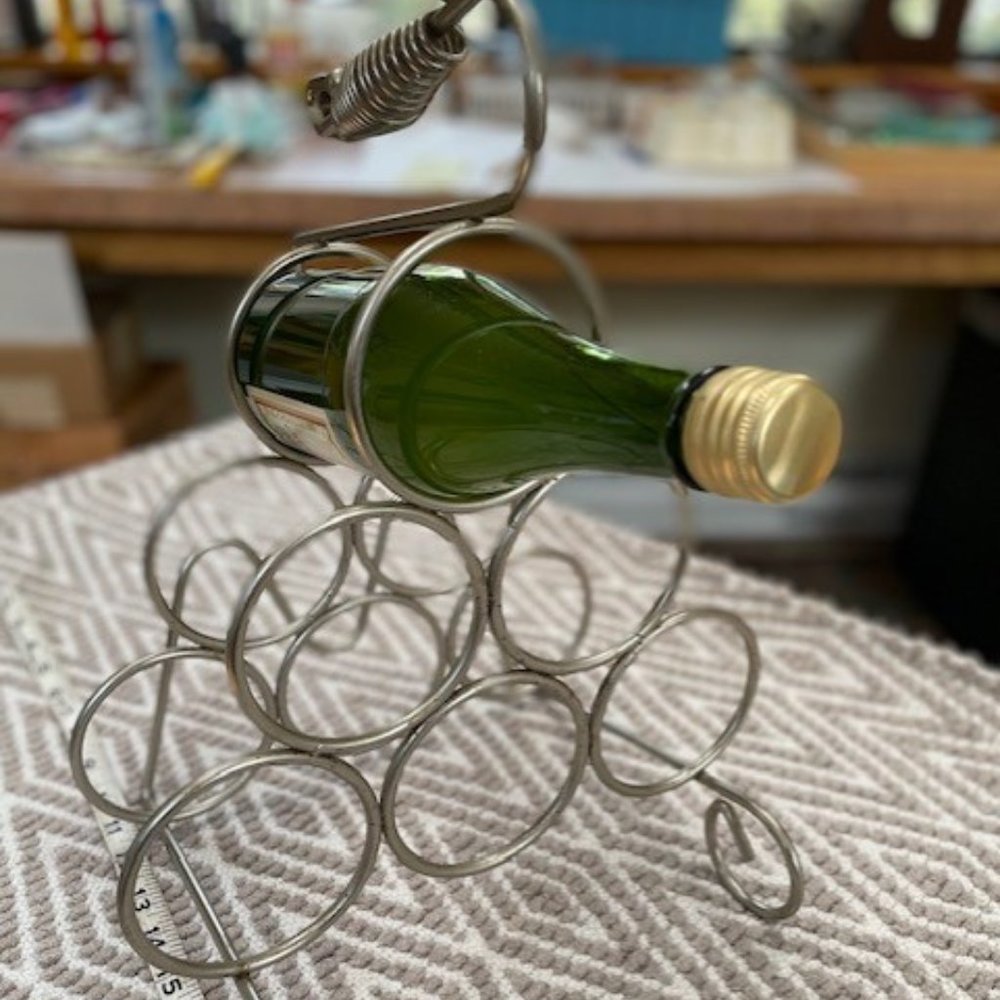Nice! Silver Tone Metal Wine/Bottle Holder - Picture 2 of 8